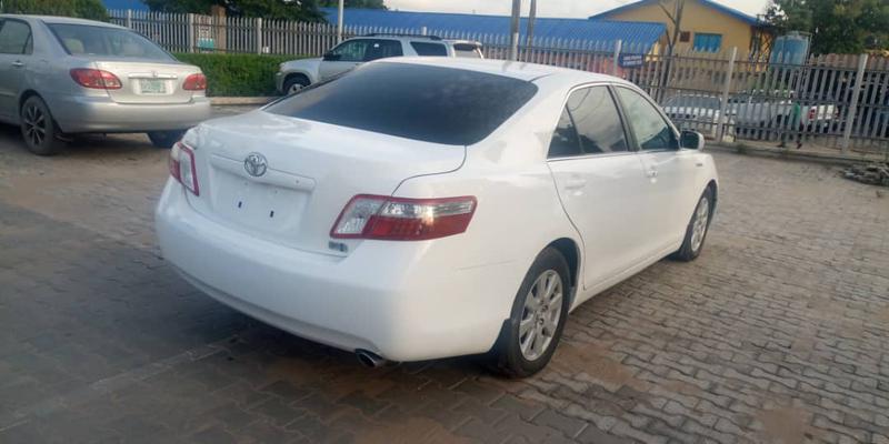 Toyota Camry Hybrid • 2007 • 86,097 km 4