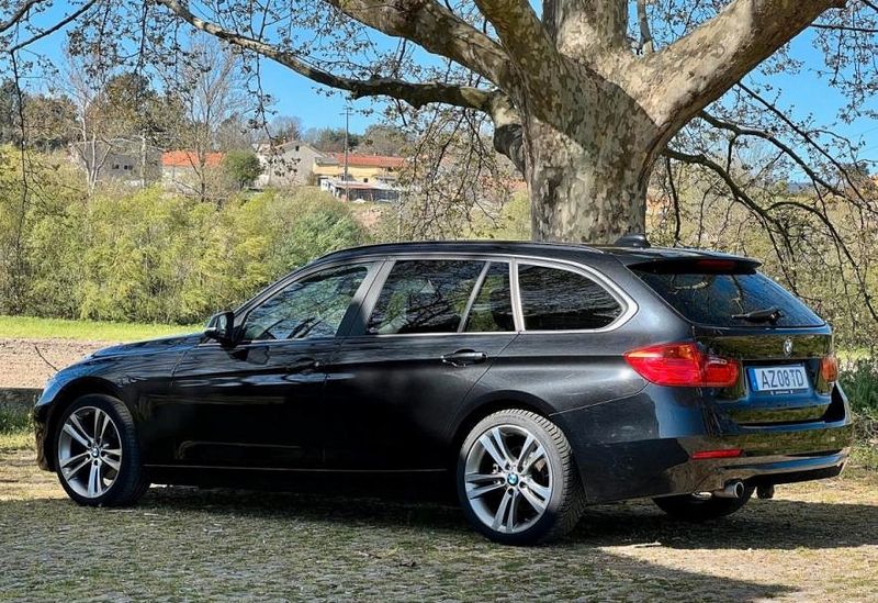 BMW 328i • 2014 • 170,000 km 2