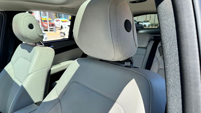 Mercedes-Benz GLE-Class Coupe • 2018 • 122,500 km 6