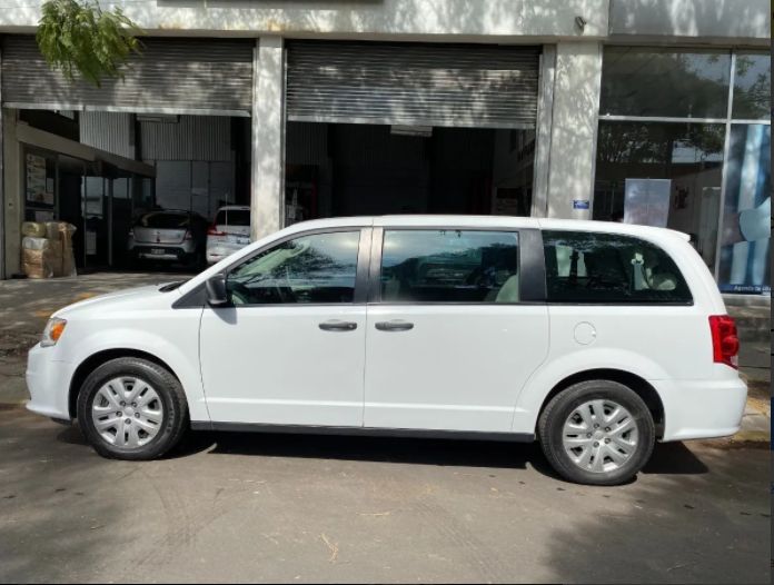 Dodge Caravan • 2019 • 95,000 km 2