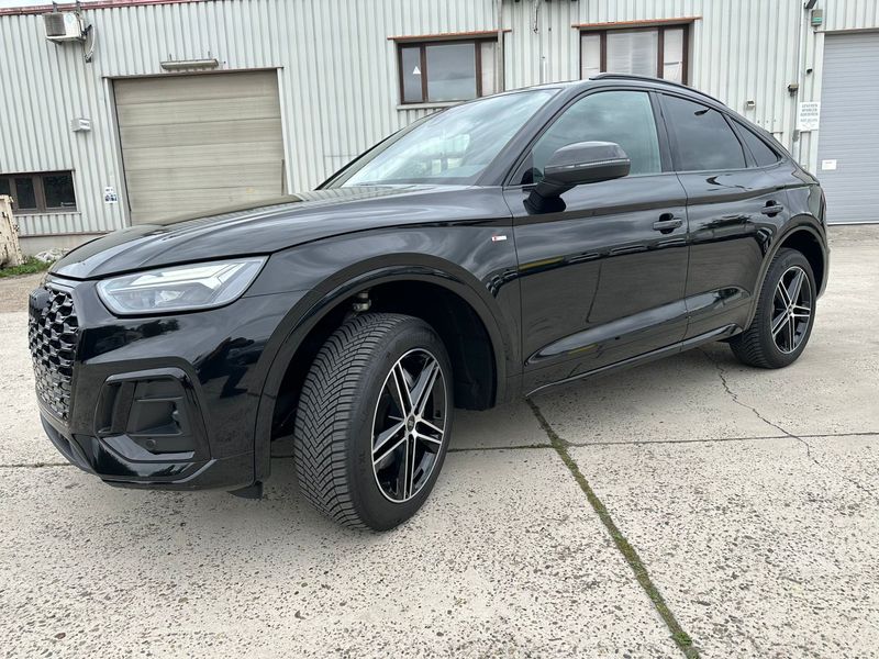 Audi Q5 • 2022 • 14,000 km 1