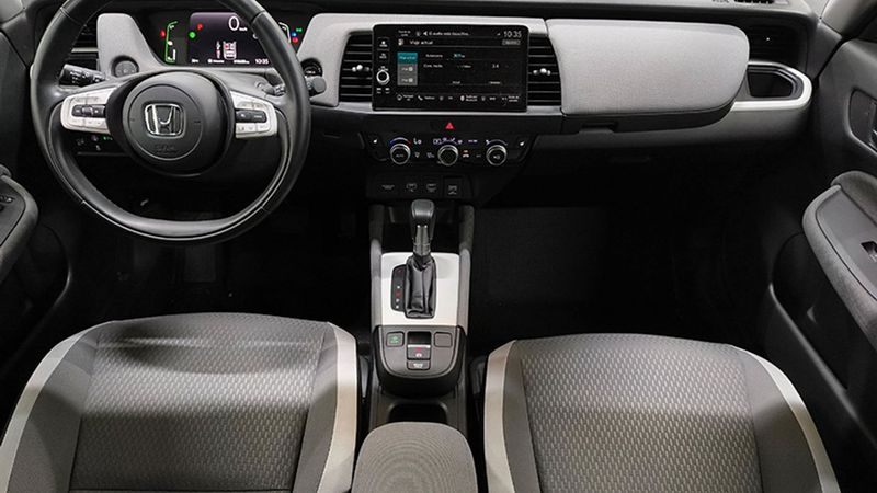 Honda Jazz • 2021 • 18,655 km 4