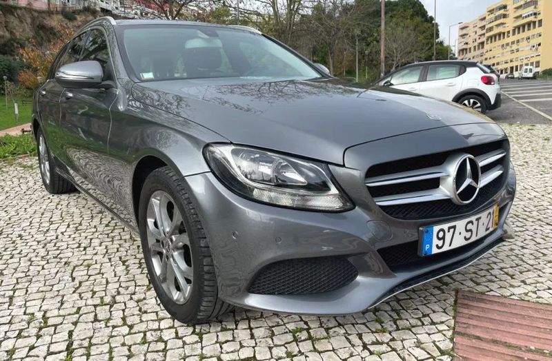 Mercedes-Benz C-Class • 2017 • 98,000 km 2