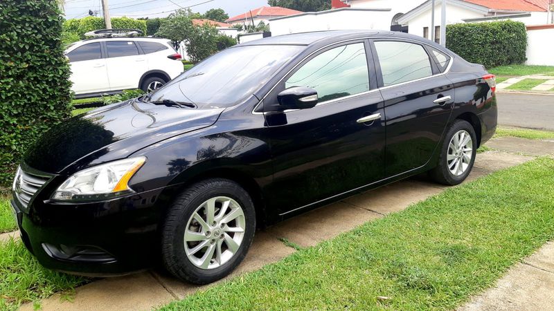 Nissan Sentra • 2016 • 71,000 km 1