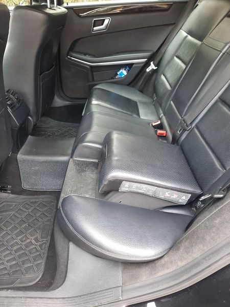 Mercedes-Benz E-320 • 2013 • 98,000 km 5