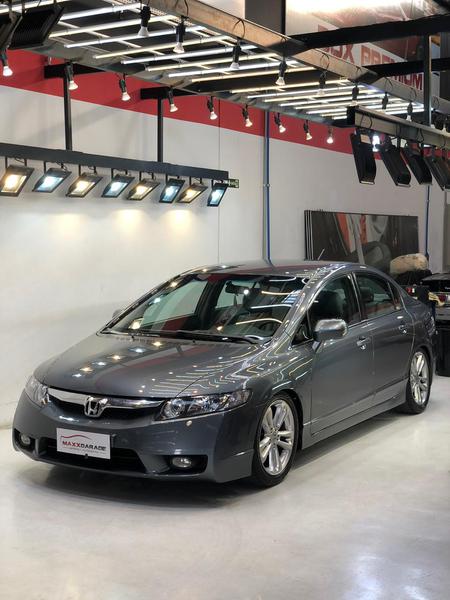 Honda Civic • 2008 • 190 km 3