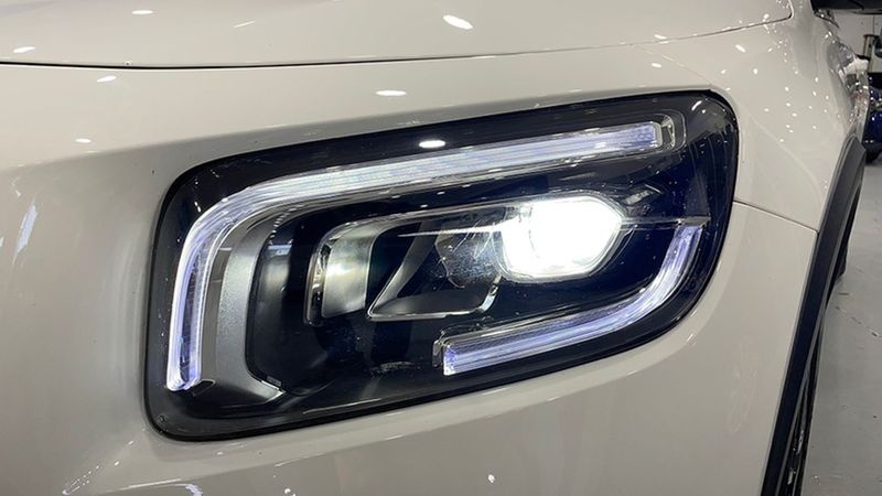 Mercedes-Benz GLB-Class • 2021 • 47,738 km 6