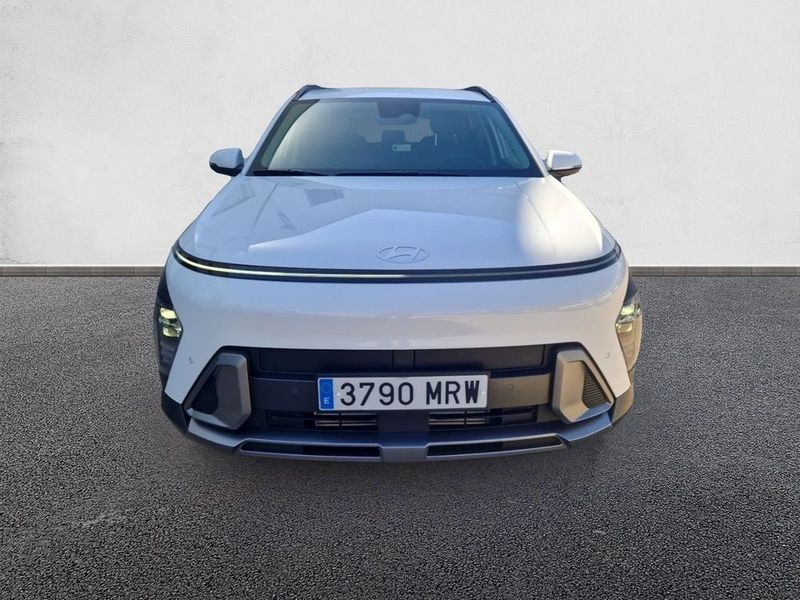 Hyundai Kona • 2024 • 4,000 km 6