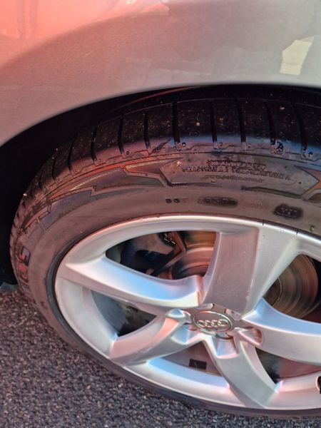 Audi A8 • 2013 • 192,400 km 6