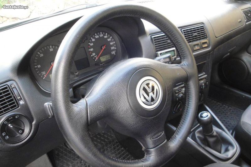 Fiat 850 • 1999 • 250,000 km 3