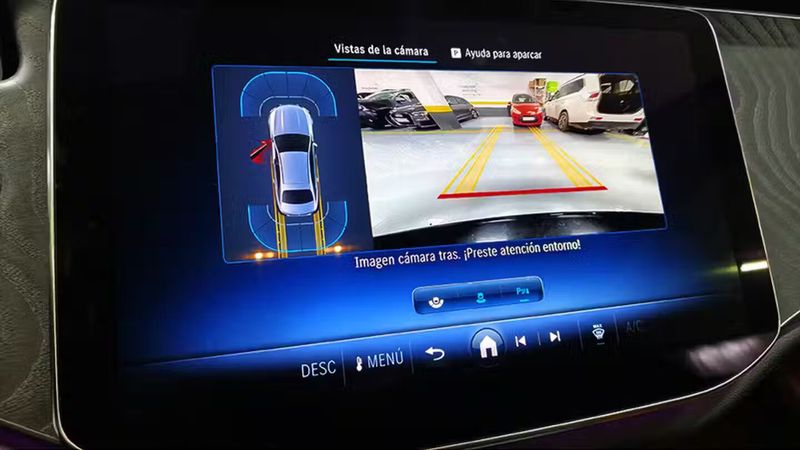 Mercedes-Benz E • 2024 • 55,299 km 8