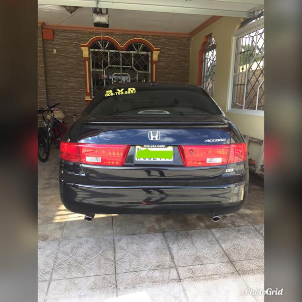 Honda Accord • 2005 • 98,467 km 6