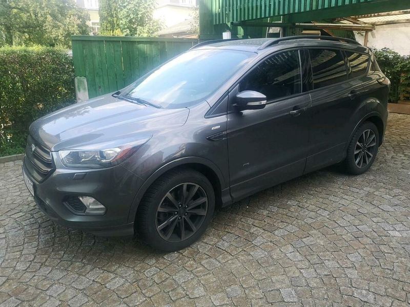 Ford Kuga • 2019 • 60,000 km 2