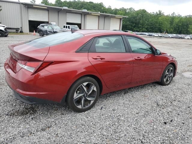 Hyundai Elantra • 2023 • 10,000 mi 7