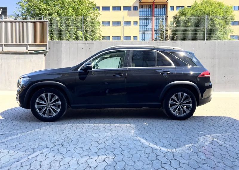 Mercedes-Benz GLE • 2020 • 118,000 km 8