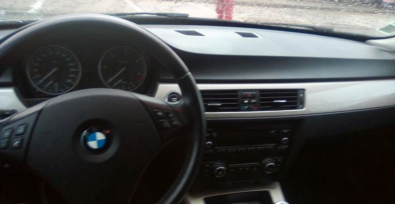 BMW Rad 2 Active Tourer • 2011 • 20,000 km 5