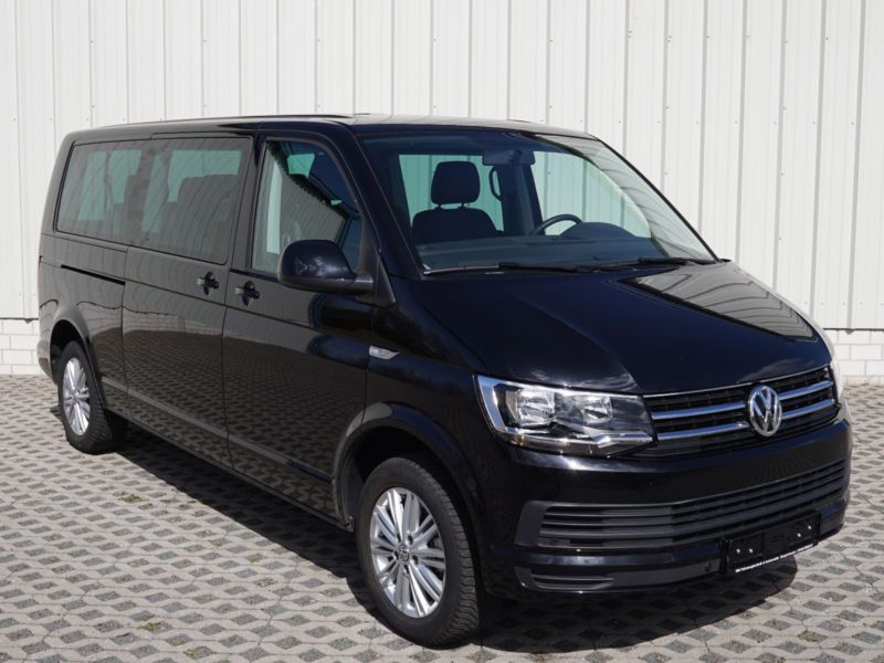 Volkswagen Caravelle • 2016 • 139,000 km 4