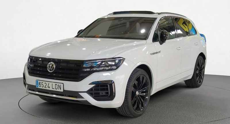 Volkswagen Touareg • 2019 • 97,109 km 2
