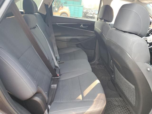 Kia Sorento • 2017 • 10,000 km 9