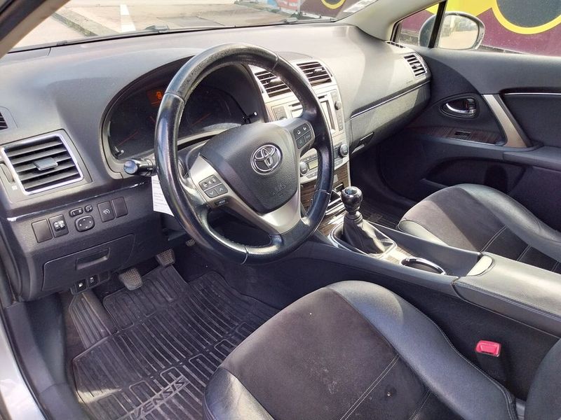 Toyota Avensis • 2012 • 478,000 km 3