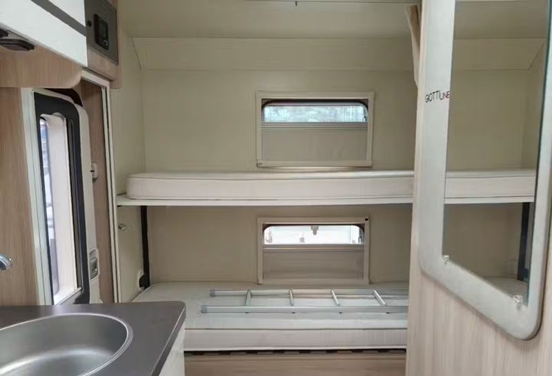 Citroën Jumpy • 2020 • 57,378 km 8