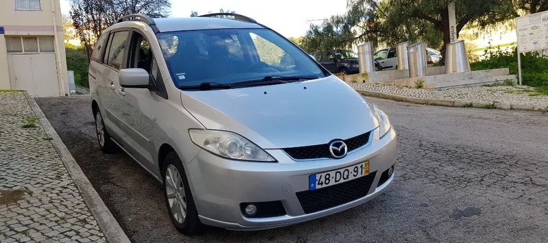 Mazda 5 • 2007 • 237,000 km 1