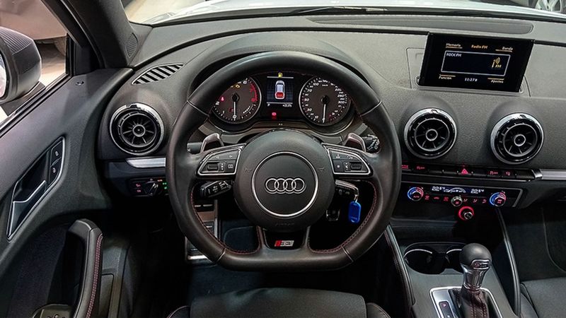 Audi S3 • 2014 • 78,000 km 2