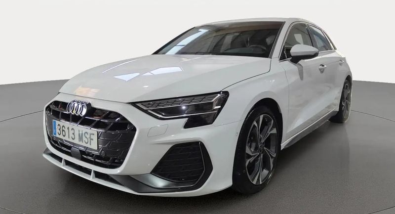 Audi A3 • 2024 • 27,491 km 1