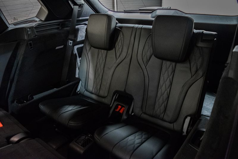 BMW X5 • 2024 • 4,100 km 10