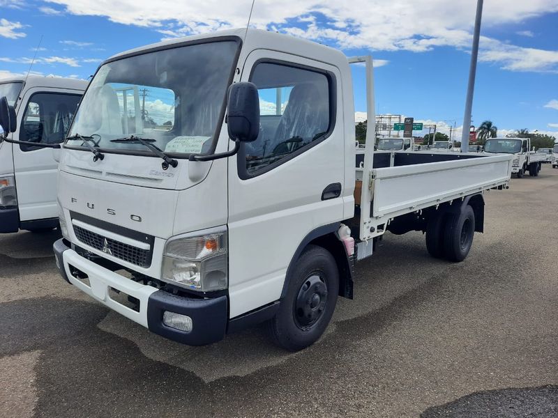 Mitsubishi Fuso canter • 2023 • 0 km 1