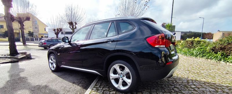 BMW X1 • 2010 • 220,000 km 5