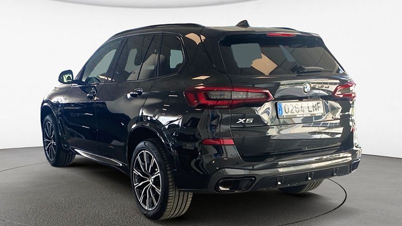 BMW X5 • 2021 • 16,770 km 2