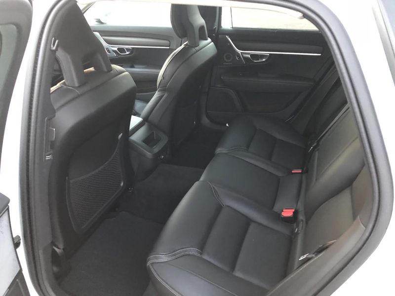 Volvo V90 Cross Country • 2017 • 150,000 km 9