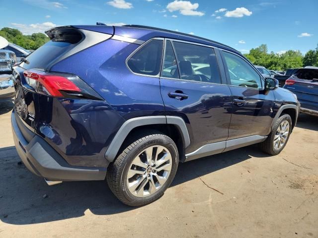 Toyota RAV4 • 2021 • 10,000 mi 3