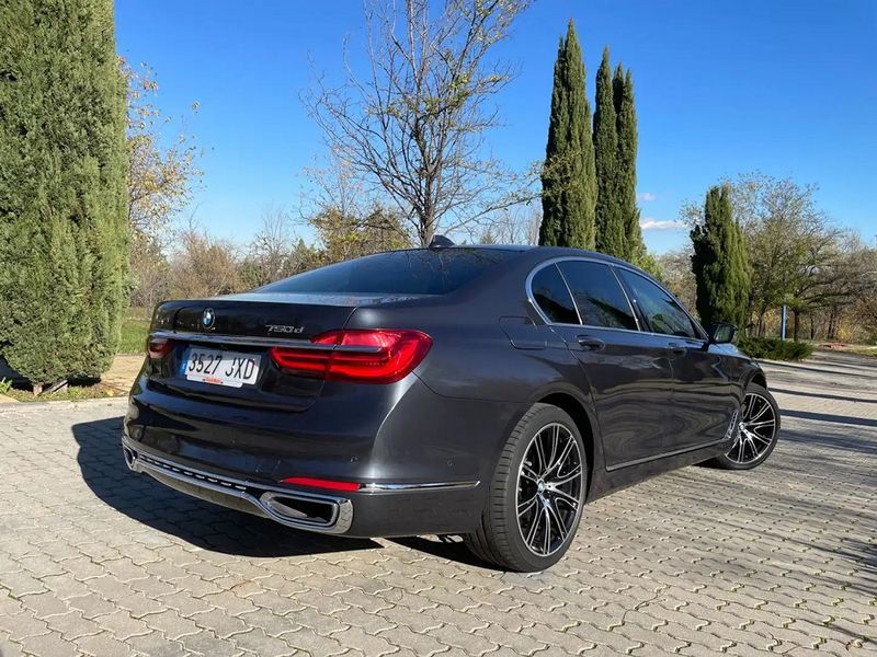 BMW 7 Series • 2017 • 137,000 km 2