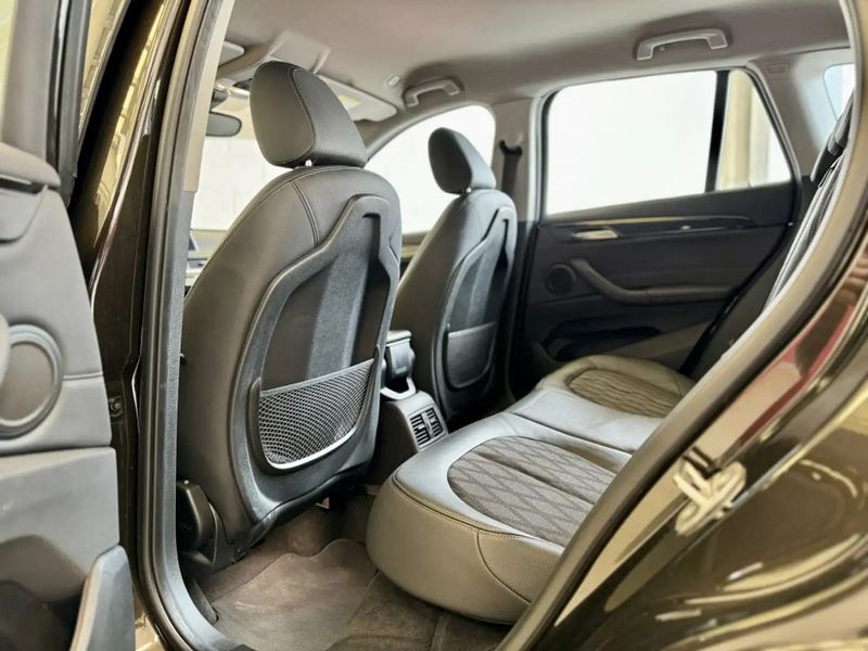 BMW X1 • 2019 • 92,000 km 13