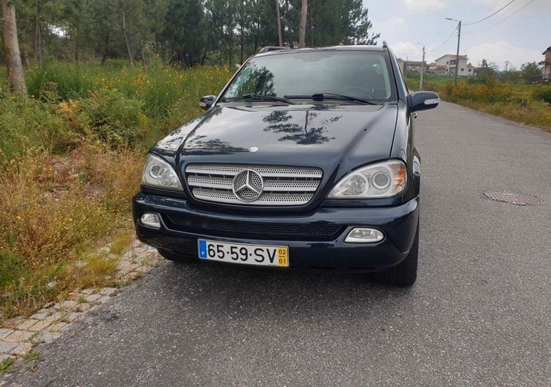 Mercedes-Benz 260 - 560 SEL • 2002 • 170,000 km 1