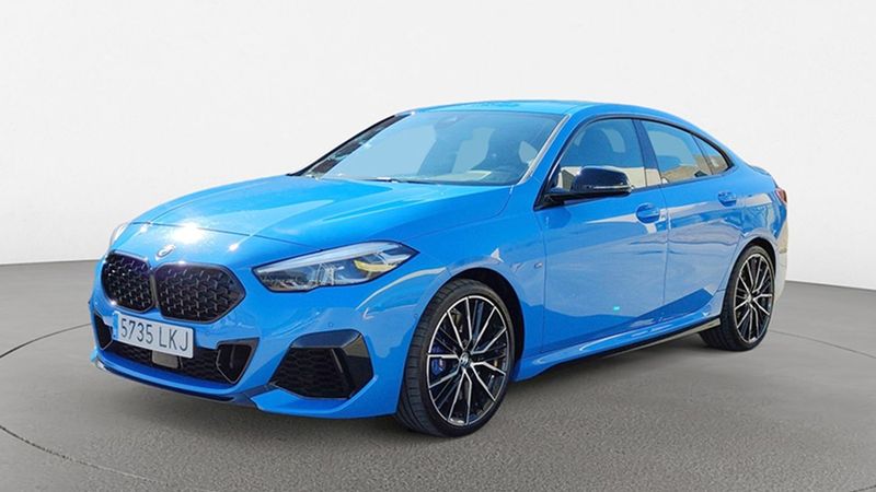 BMW 2 Series • 2020 • 70,235 km 1
