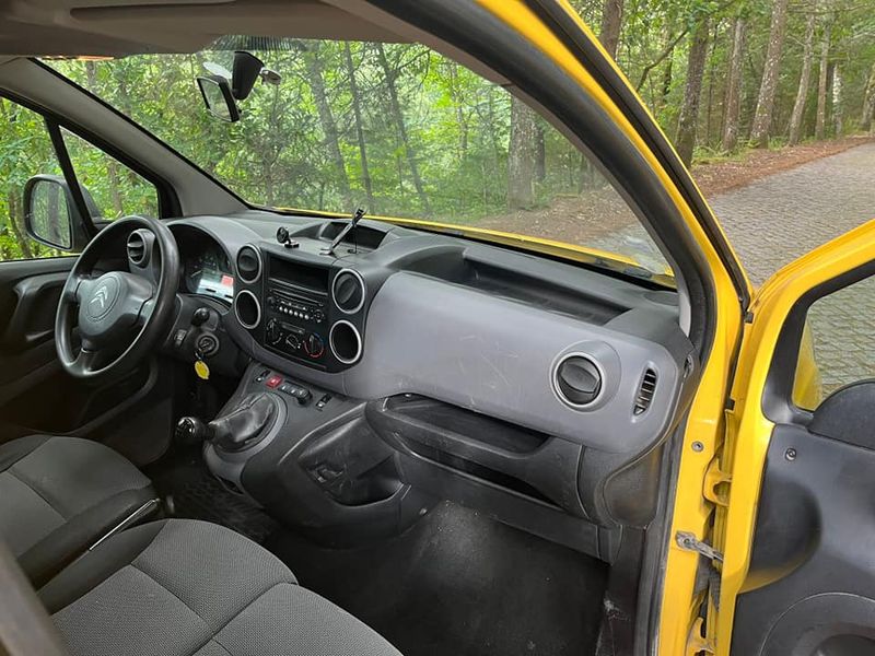 Citroën Berlingo • 2016 • 152,000 km 9