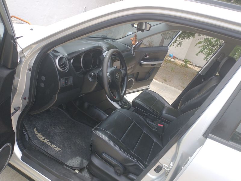 Suzuki Grand Vitara SZ • 2014 • 112,000 km 6