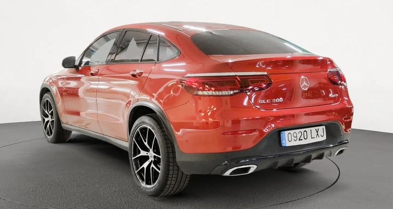 Mercedes-Benz GLC-Class • 2022 • 57,352 km 4