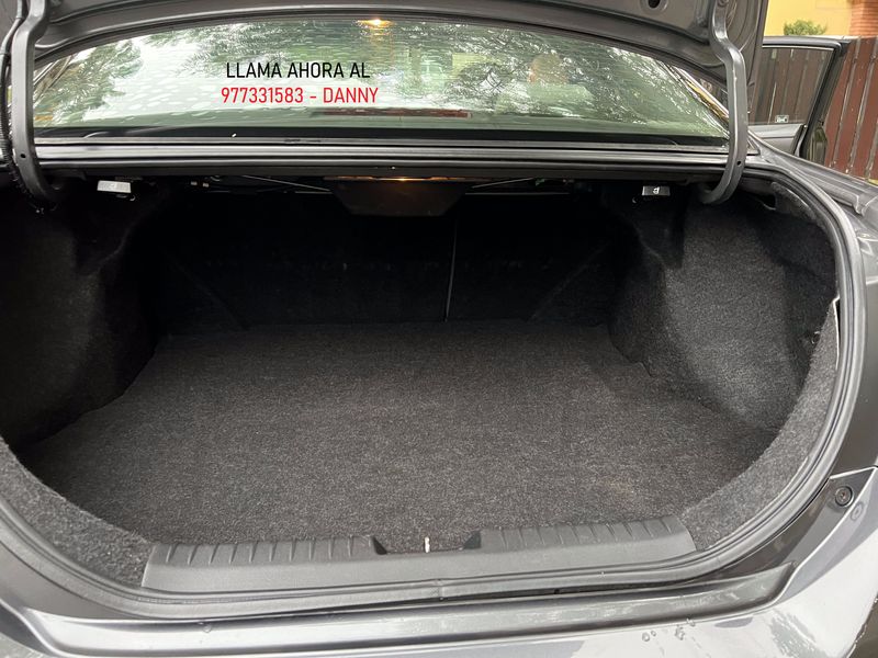 Honda Civic Coupé • 2011 • 83,000 km 8