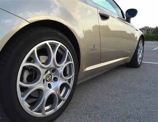 Alfa Romeo Spider • 2008 • 118,000 km 10
