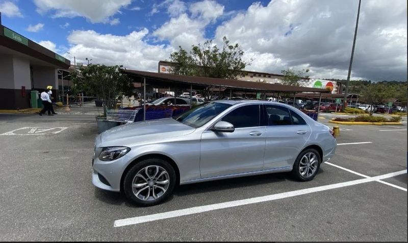 Mercedes-Benz C • 2017 • 94,800 km 1