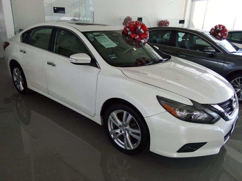 Nissan Altima • 2017 • 86,000 km 2