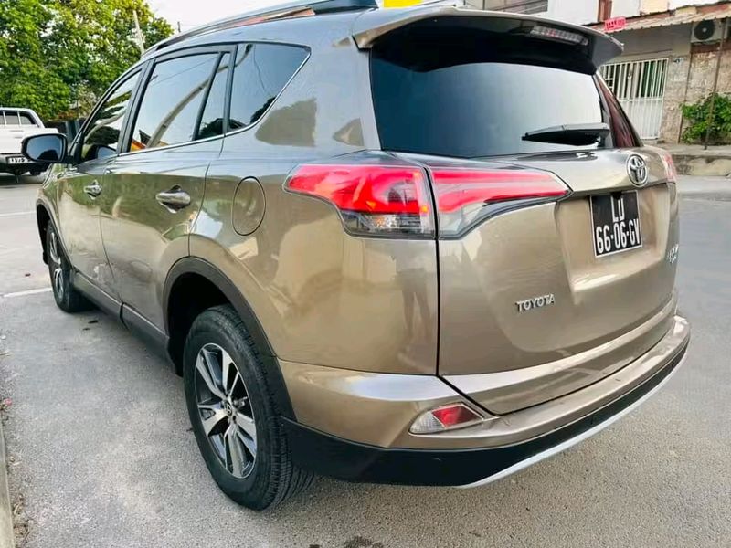 Toyota RAV4 • 2018 • 3,000 km 3