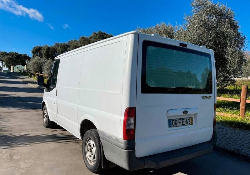Ford Transit • 2008 • 350,000 km 2