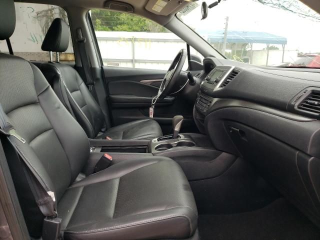 Honda Ridgeline • 2019 • 12 km 5