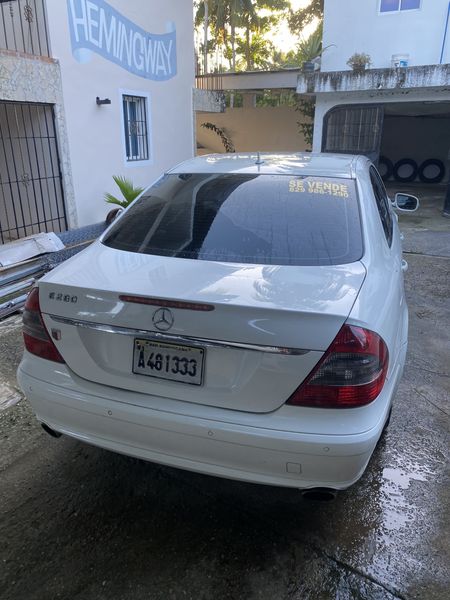 Mercedes-Benz E-Class • 2006 • 105,000 mi 6