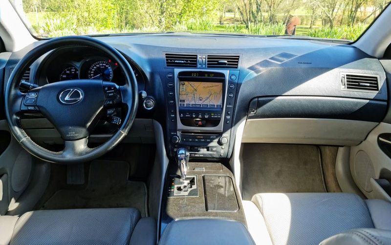 Lexus GS • 2006 • 70,000 km 5